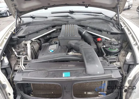 2008 BMW X5 3.0Si z USA, uszkodzony, nr VIN 5UXFE43598L024946